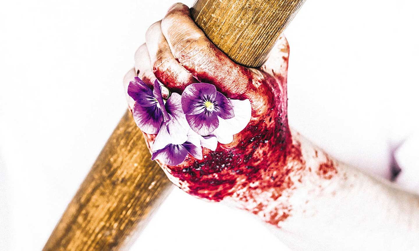 Featured image for “Projekt 26 – Violets & Violence”